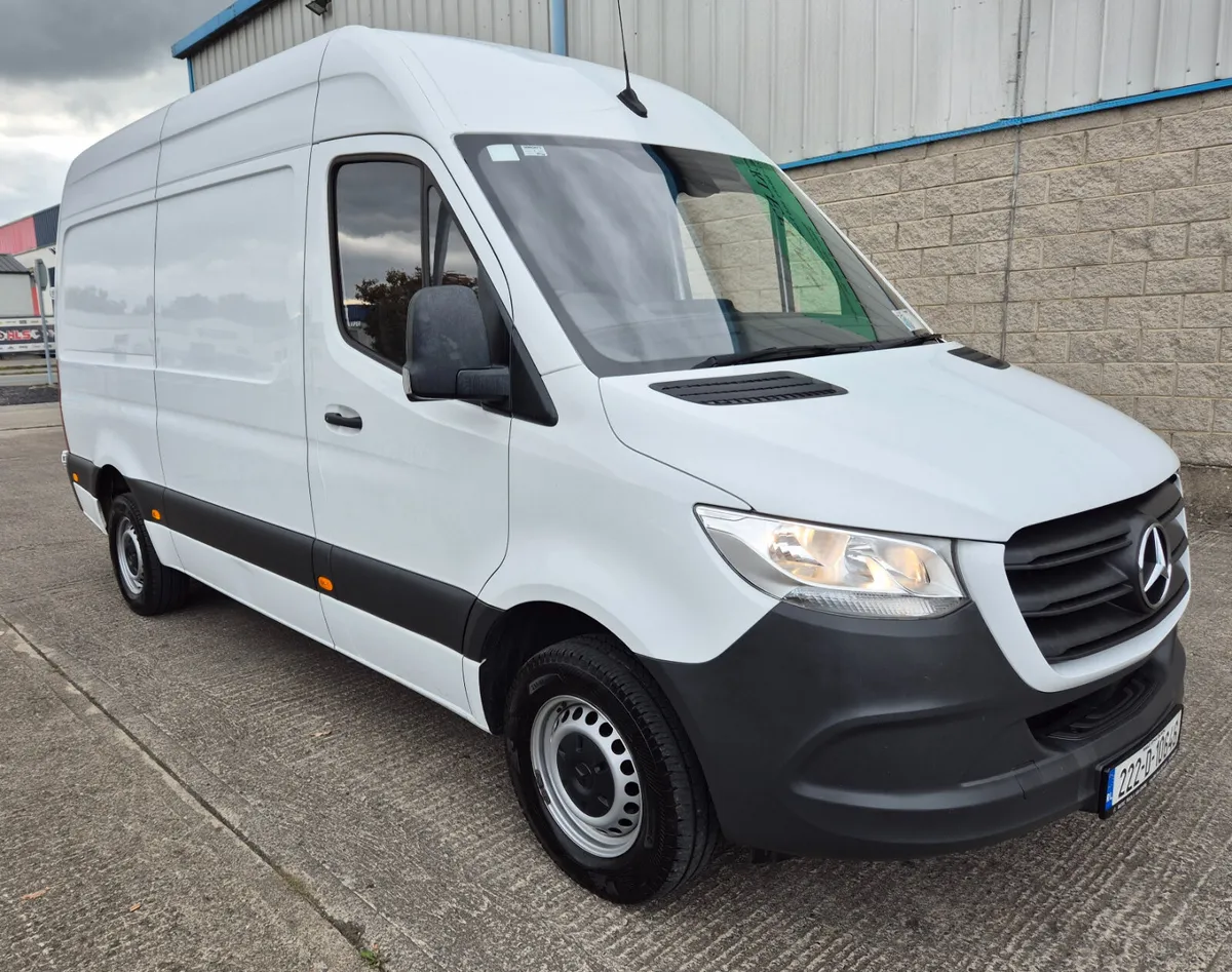 Mercedes-Benz Sprinter 2022 - Image 1