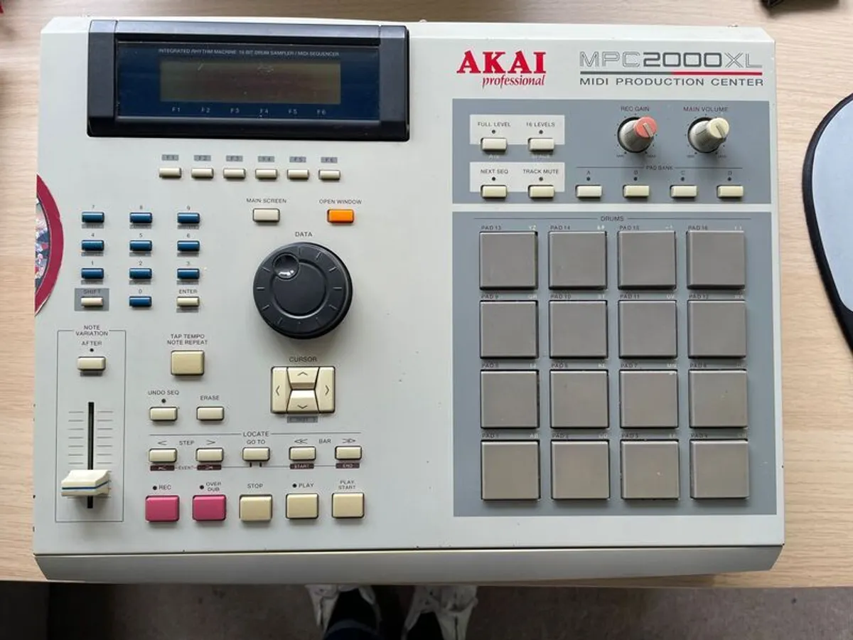 Akai MPC2000XL (With Flash ROM Installed) - Image 1