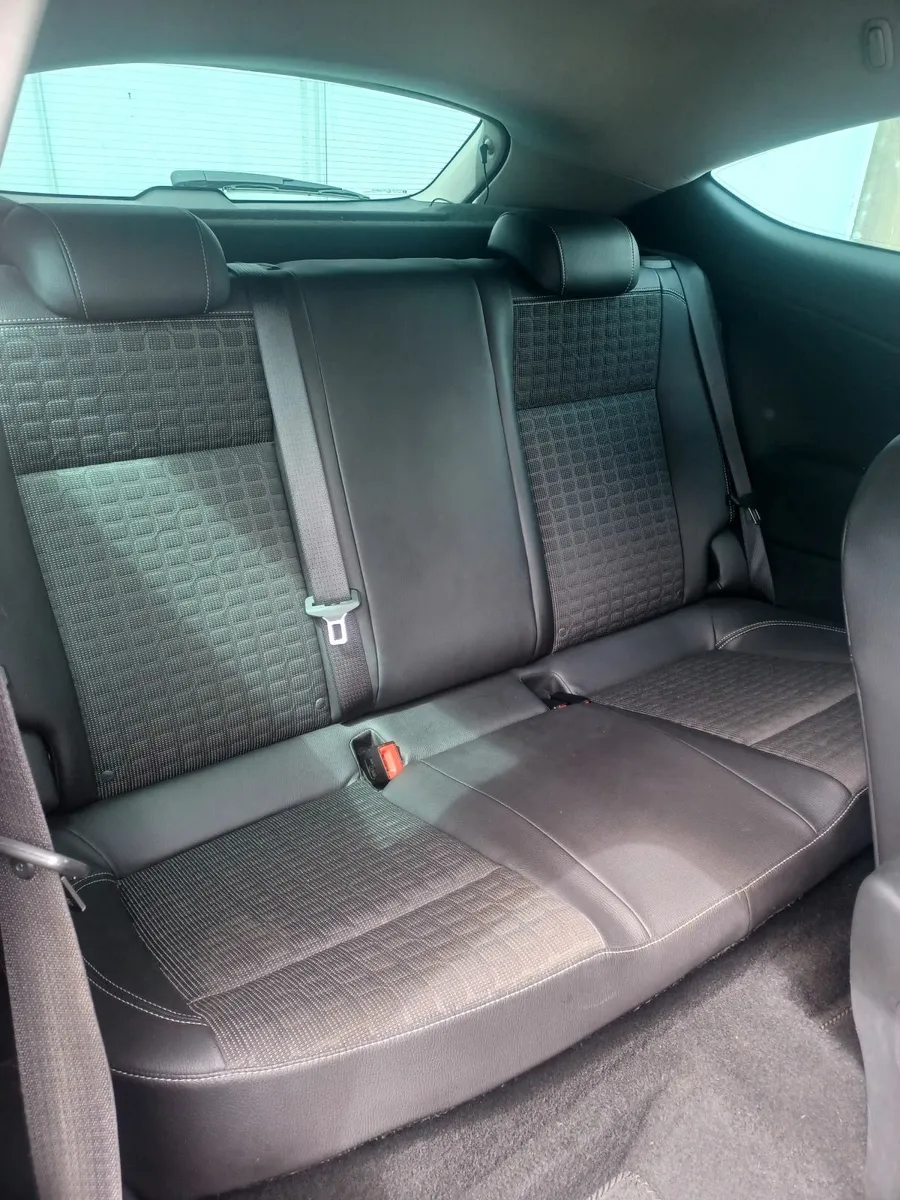 Vauxhall Astra 2013 - Image 4