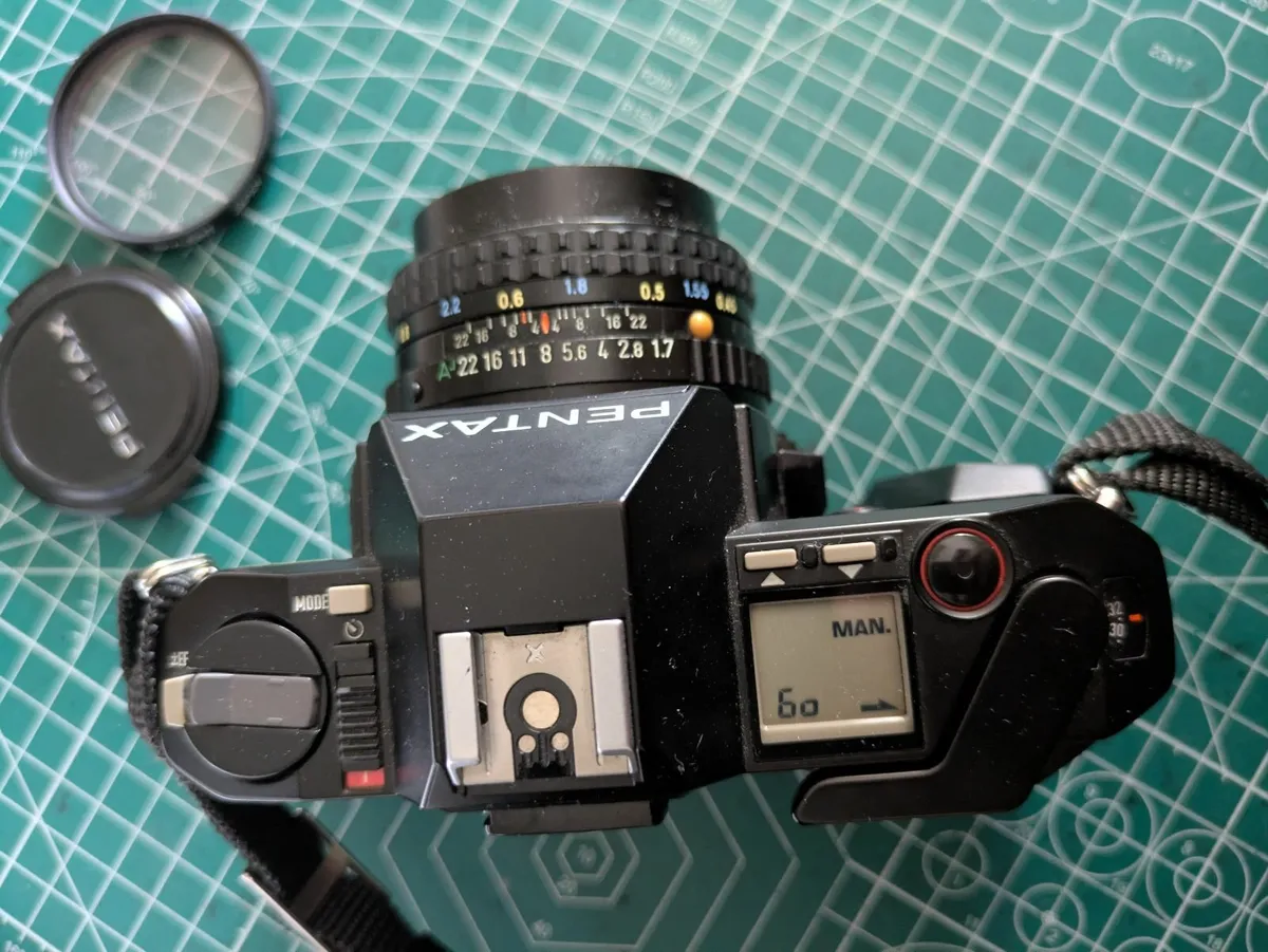 🎞️ Pentax P50 + 50mm 1.7 A lens or Zoom - Image 3