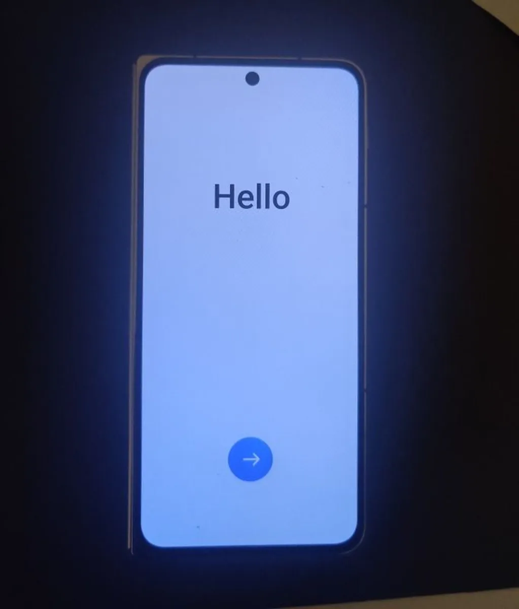 OnePlus open fold phone refurbished - Image 2