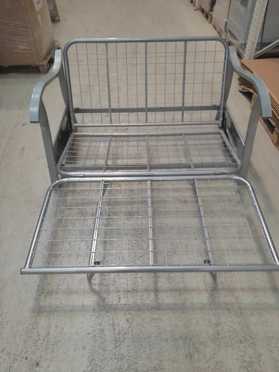 Futon - Image 1