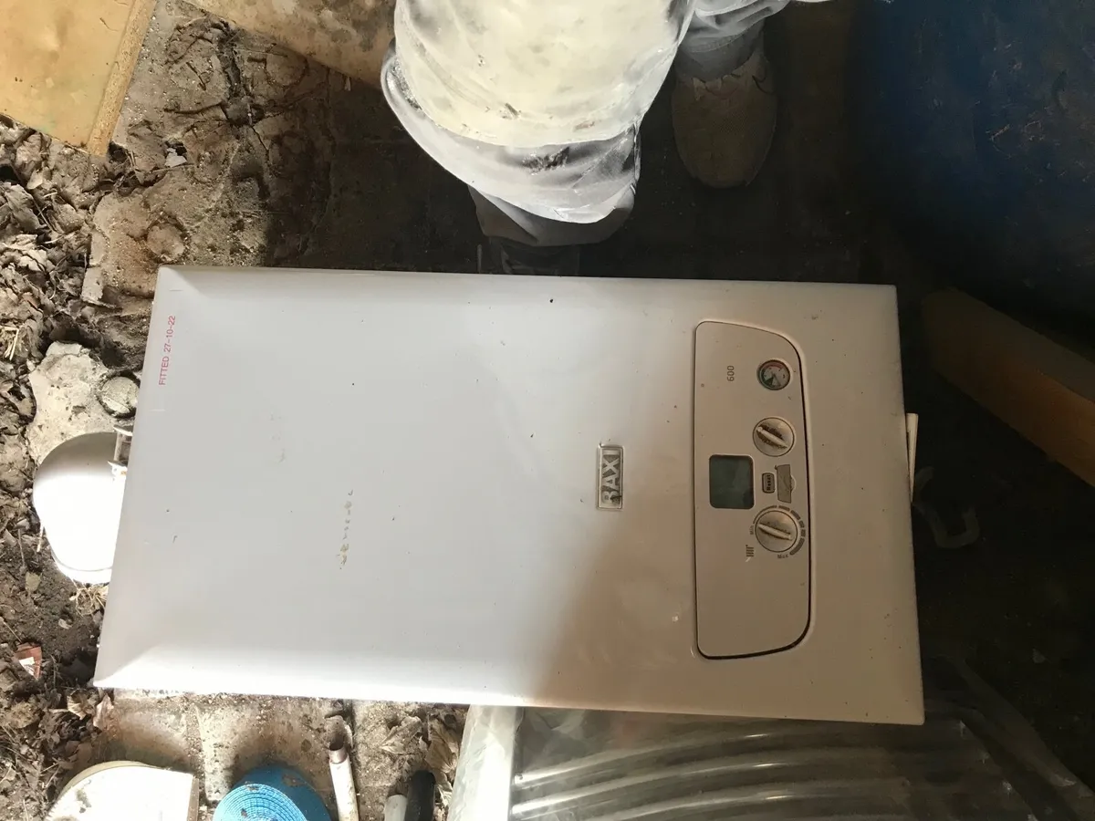 Gas boiler
