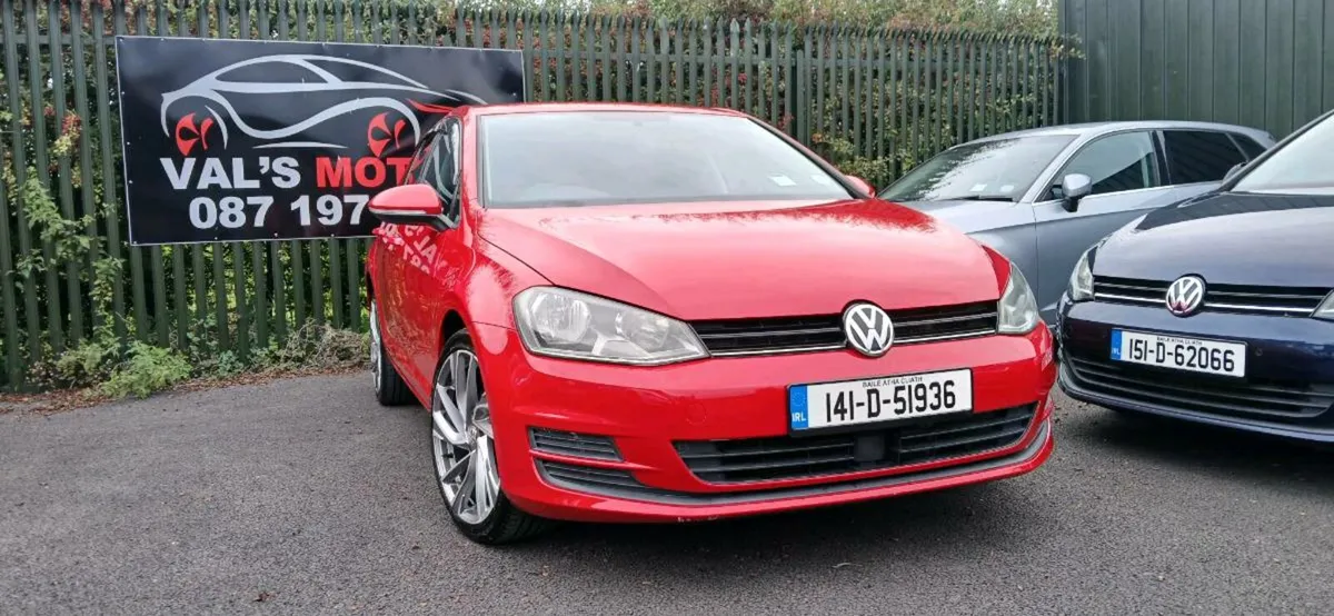 1,2 VW GOLF ,REVERSE CAMERA ,FRESH NCT - Image 1