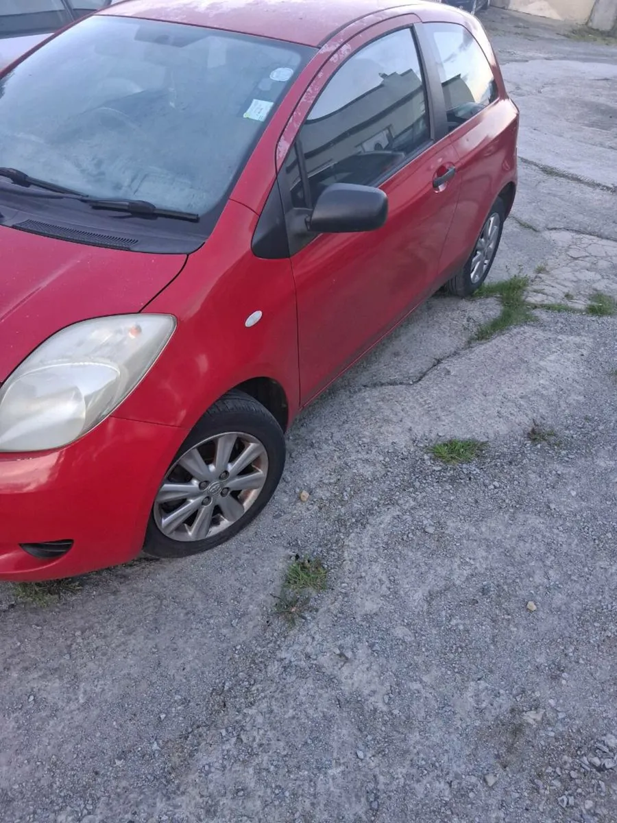 2006 Toyota Yaris - Image 2