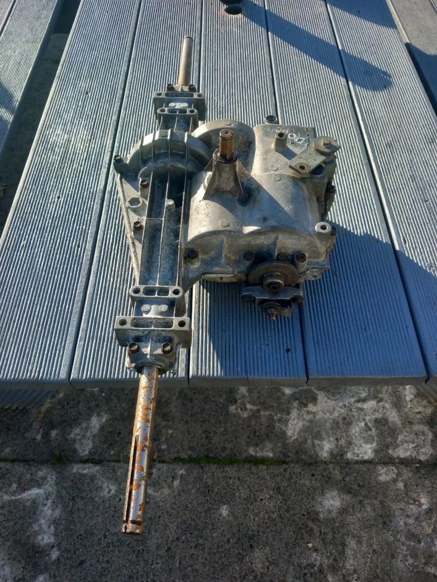 Castlegarden manual gearbox for sale - Image 4