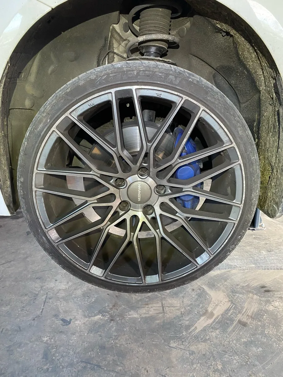 20” Veemann bmw alloys - Image 1
