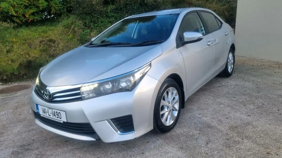 14 TOYOTA COROLLA 1.4 DIESEL FULLY SERVICED - Image 1
