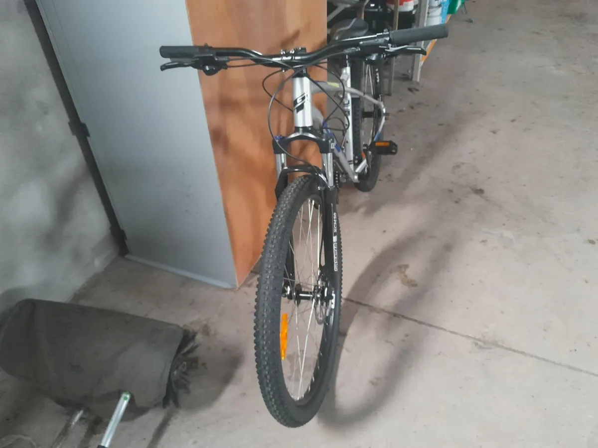 Bicycle - Image 4