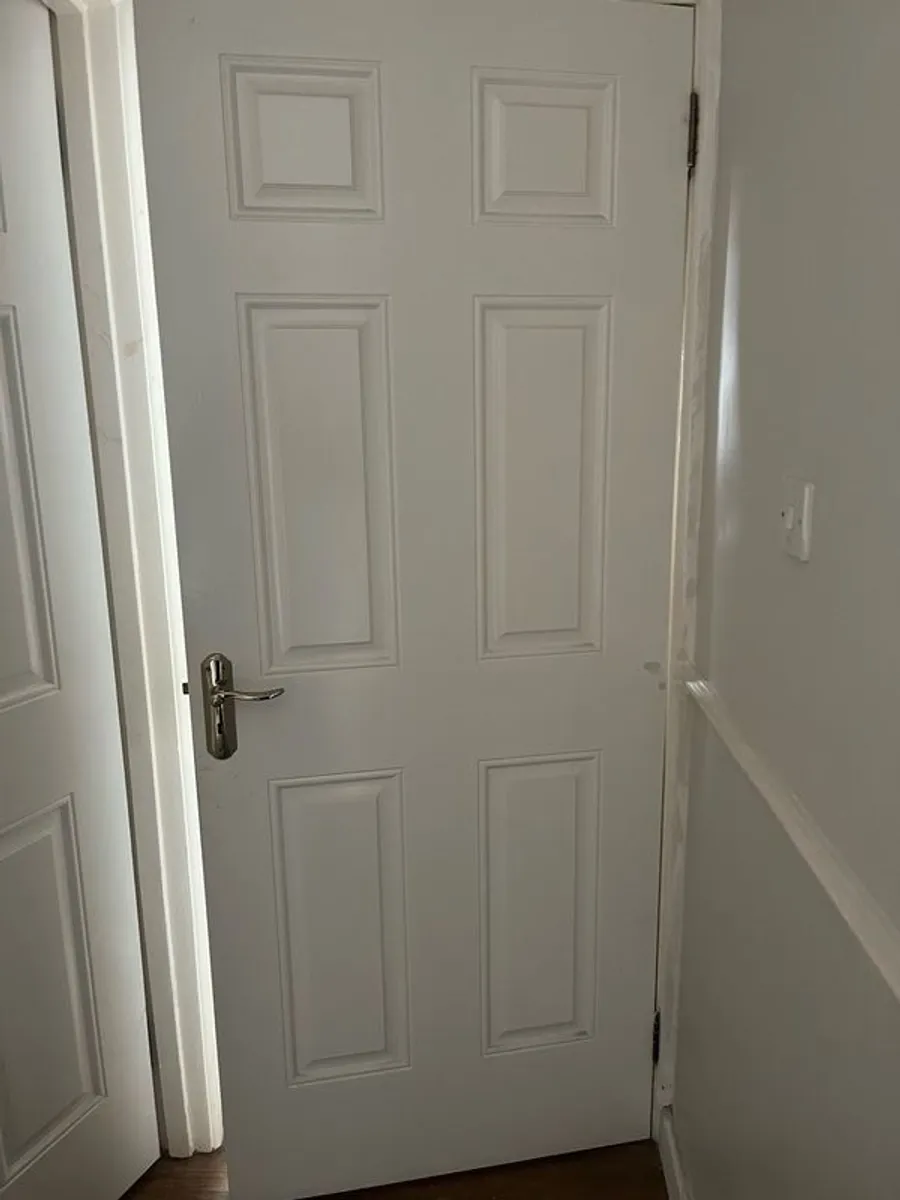 3x white interior doors for sale.