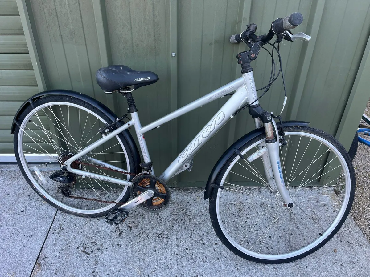 3 mountain bikes - Image 1
