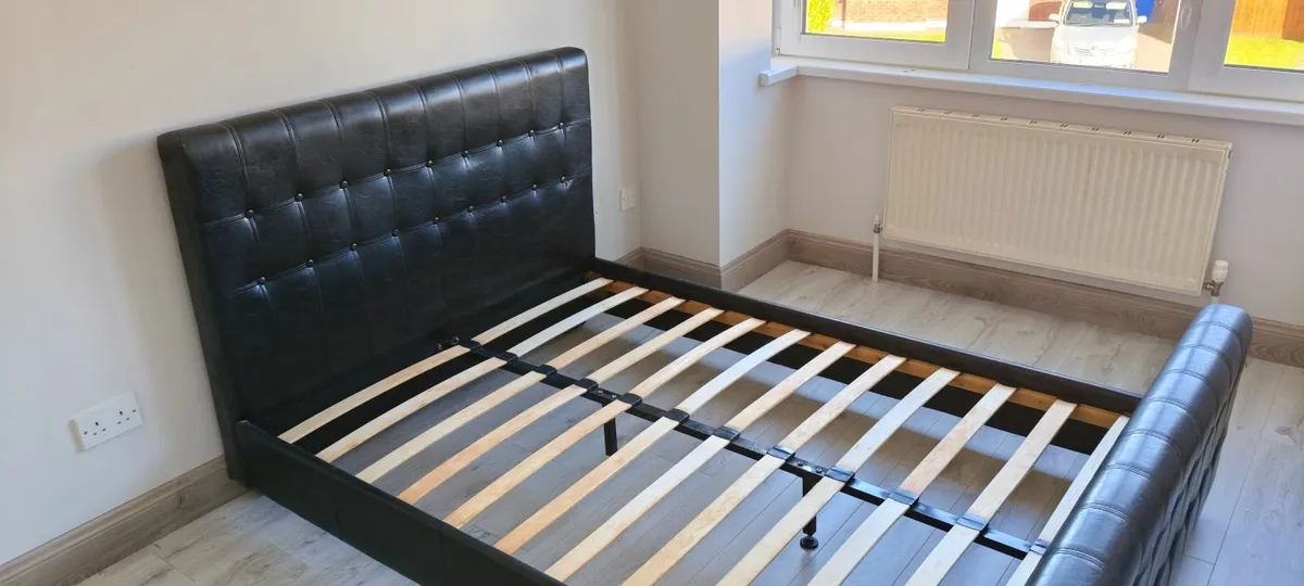 Double bed with memory mattress - Image 2
