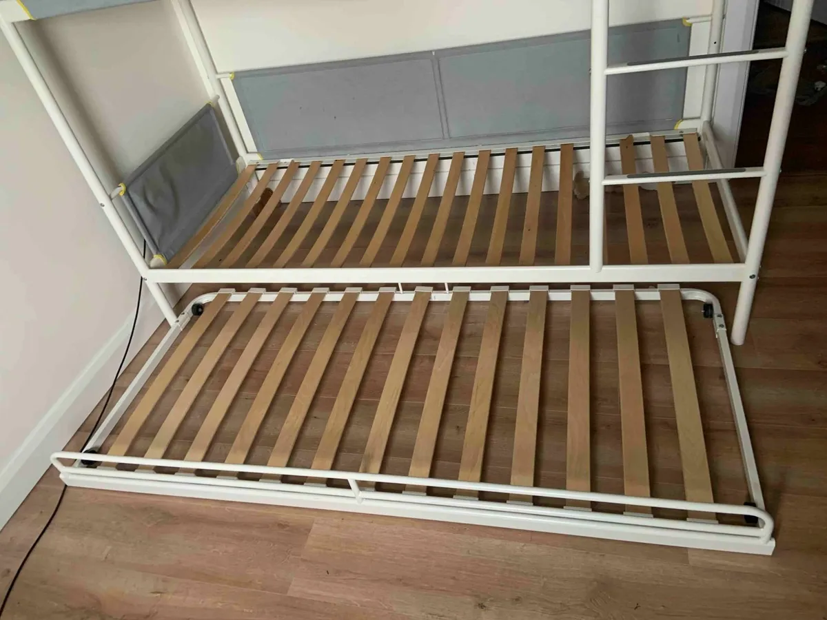 1 triple bunk bed and 1 twin stackable bed - Image 2