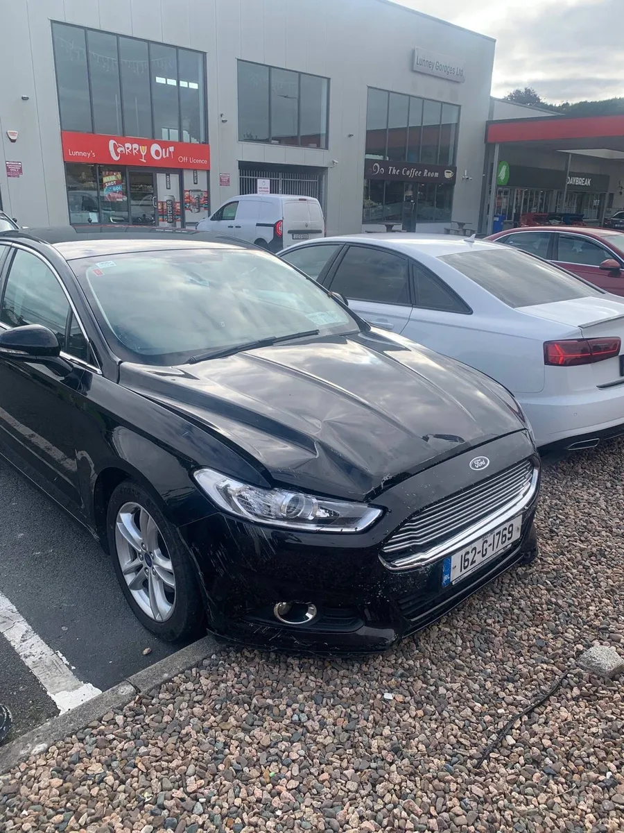 162 Ford Mondeo 180k light damage drive away - Image 4
