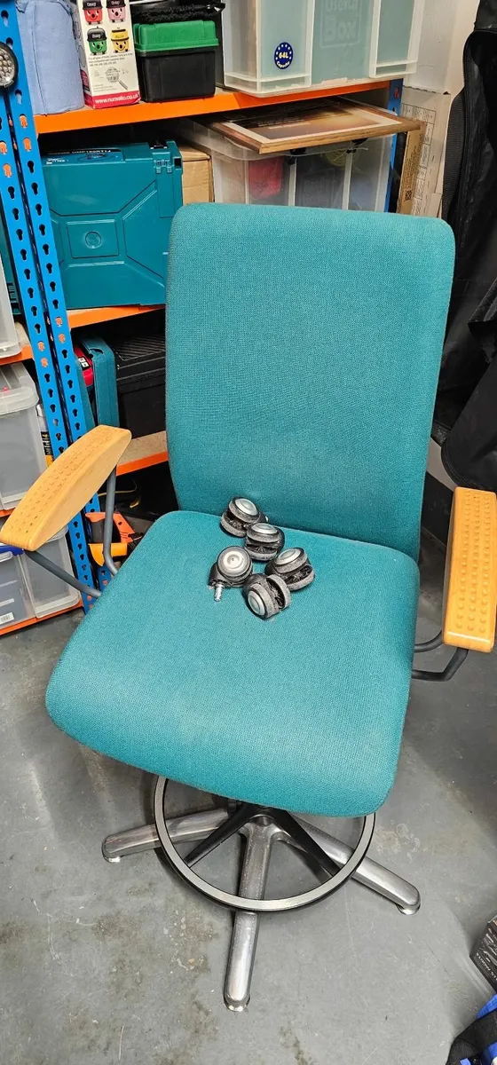 Architect/draughts person office chair - Image 3