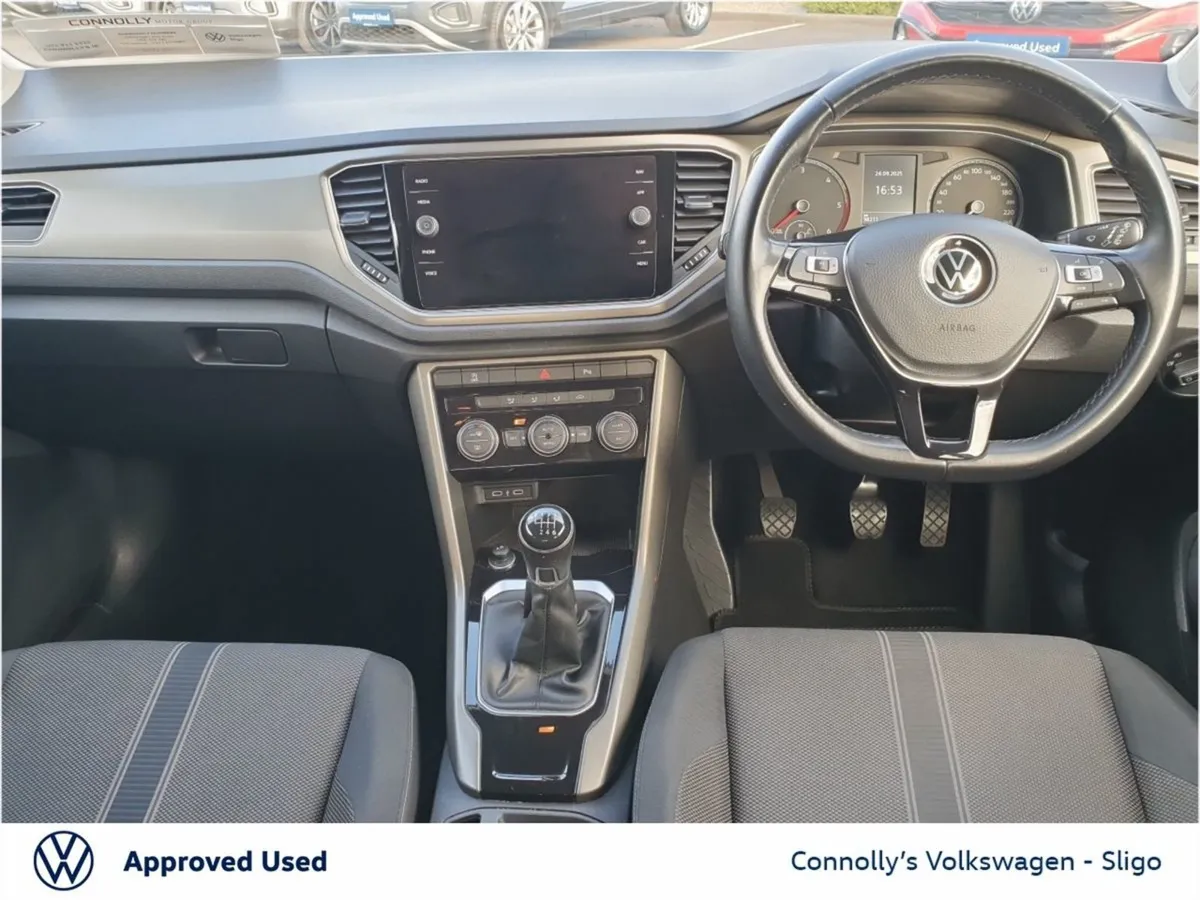 Volkswagen T-Roc Design 2.0 TDI 115BHP - Image 3