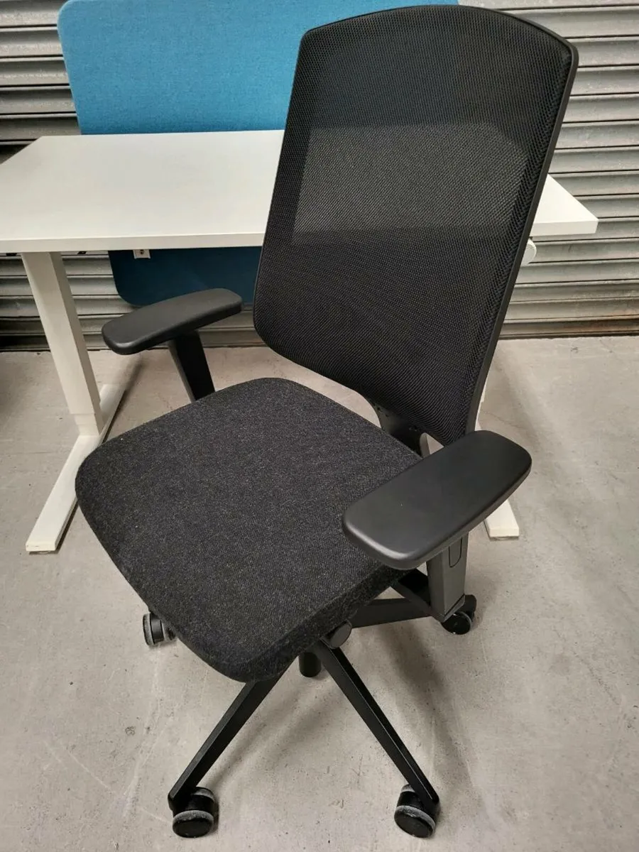 Excellent Quality Senator Office Chairs. Mint Cond - Image 3