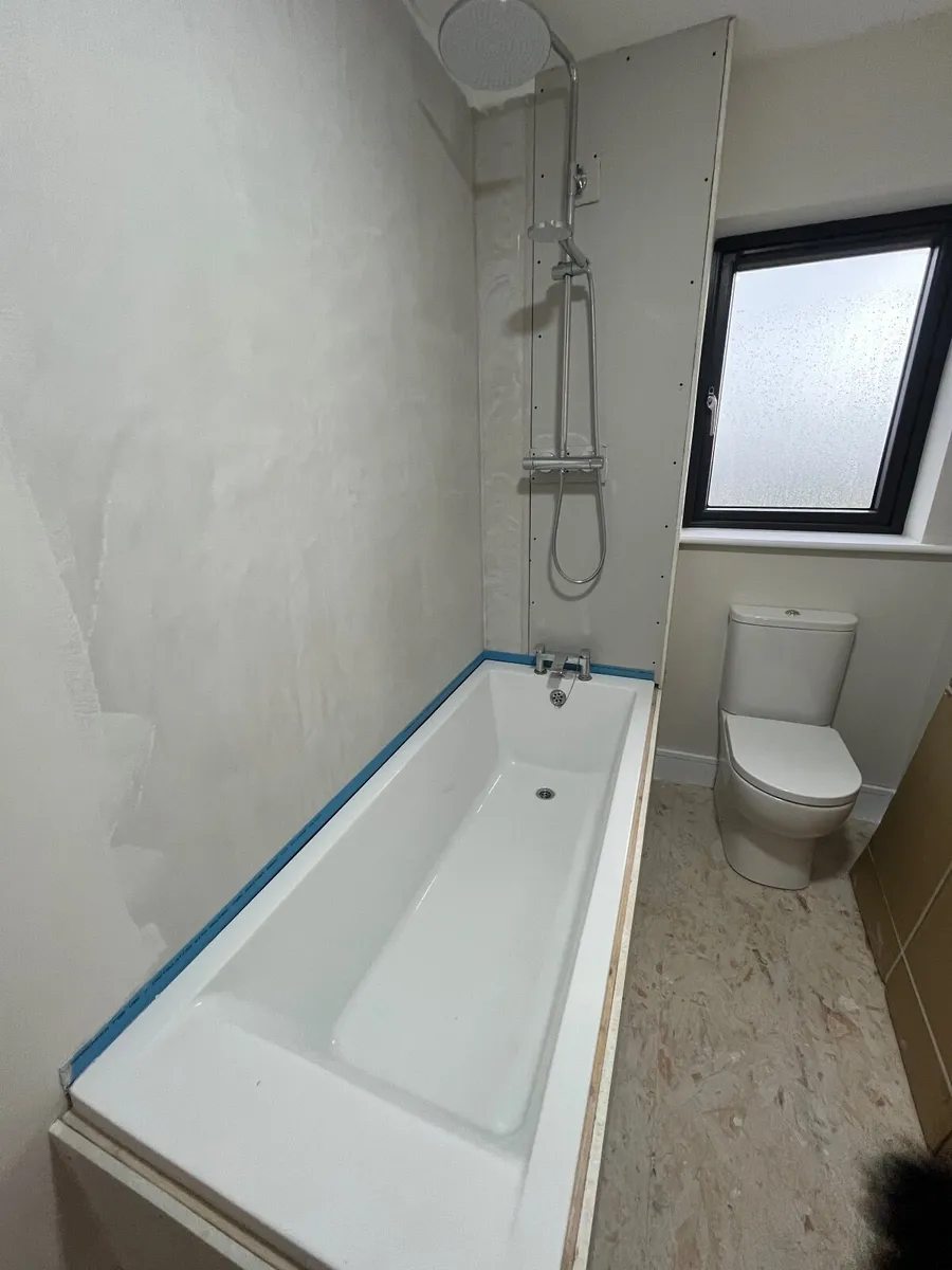 Showers, Bath, Wash Basin, Shower Enclosure - Image 1