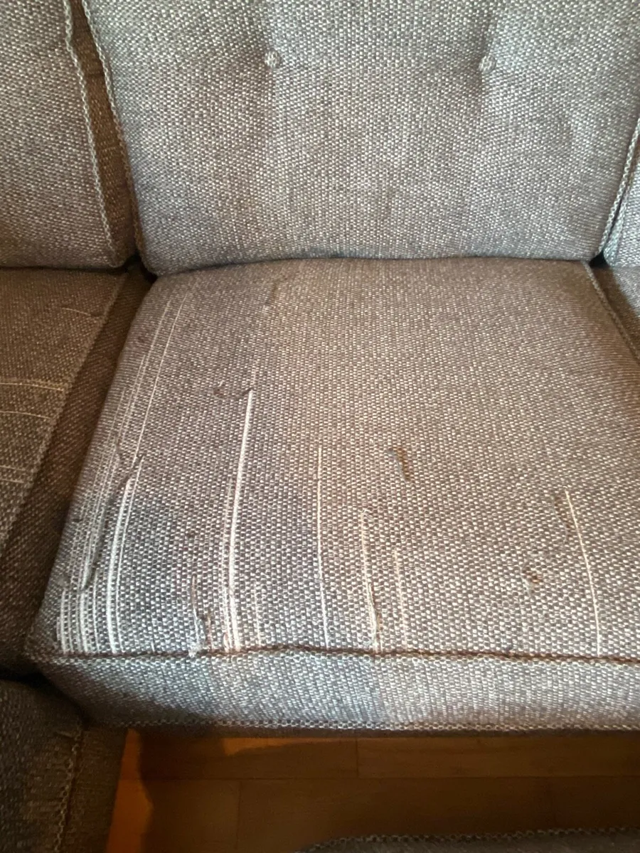 Corner couch, 2 seater and footstool - Image 3