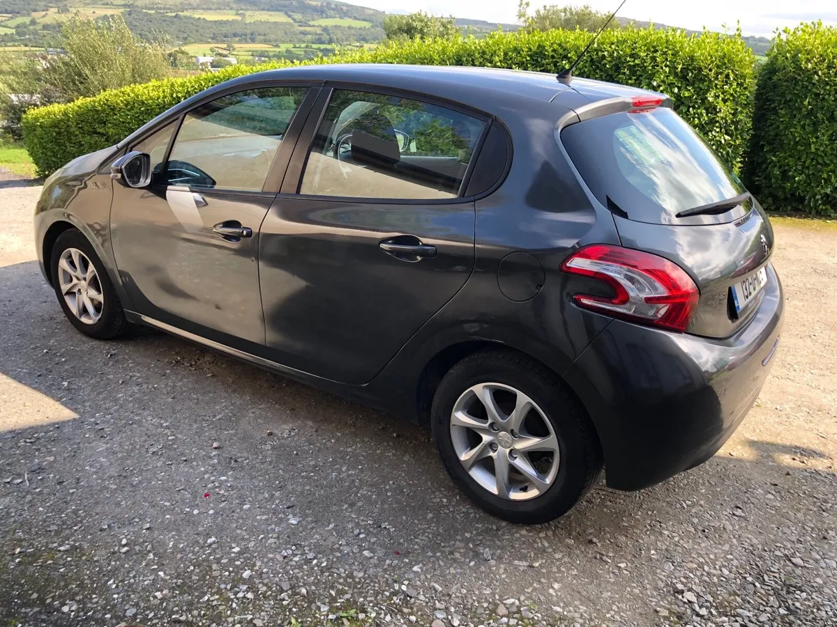 Peugeot 208 1.4 diesel - Image 3