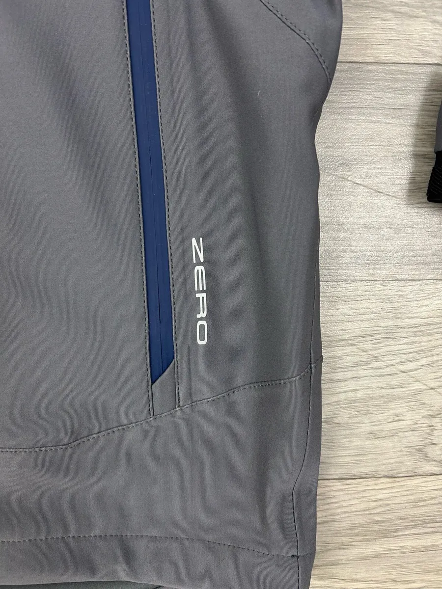 Zero Restriction GoreTex Waterproof Golf Jacket M - Image 3