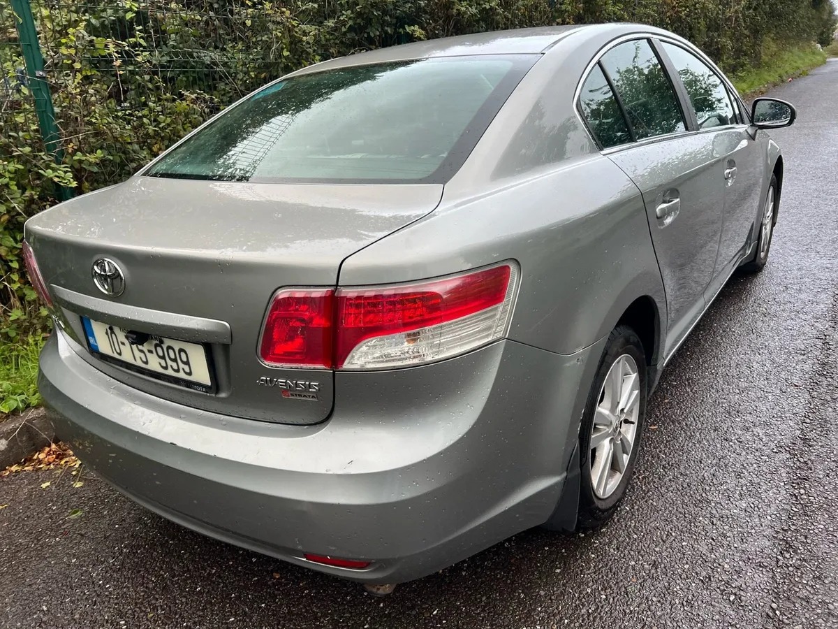 Toyota avensis 2.0D4D - Image 4