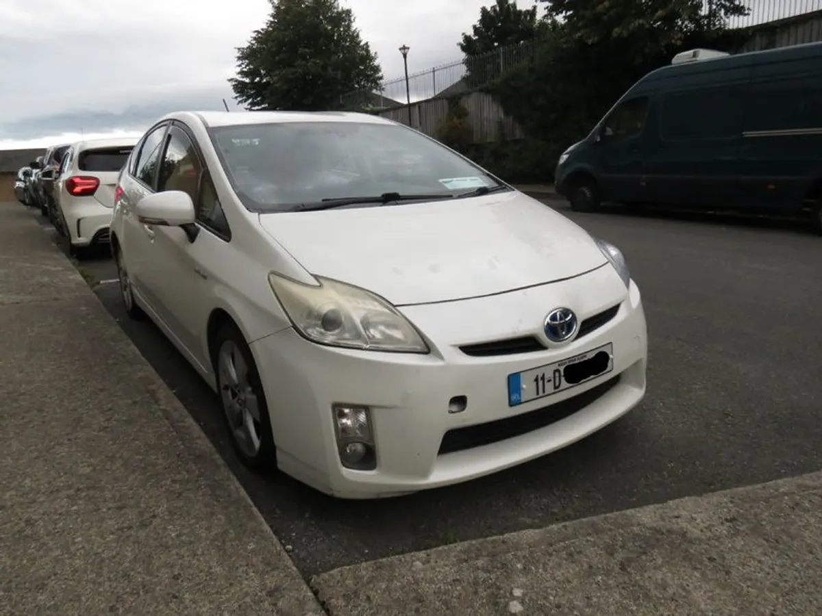 2011 Toyota Prius - Image 1