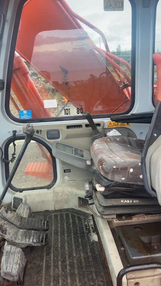 Daewoo 130lcv - Image 4