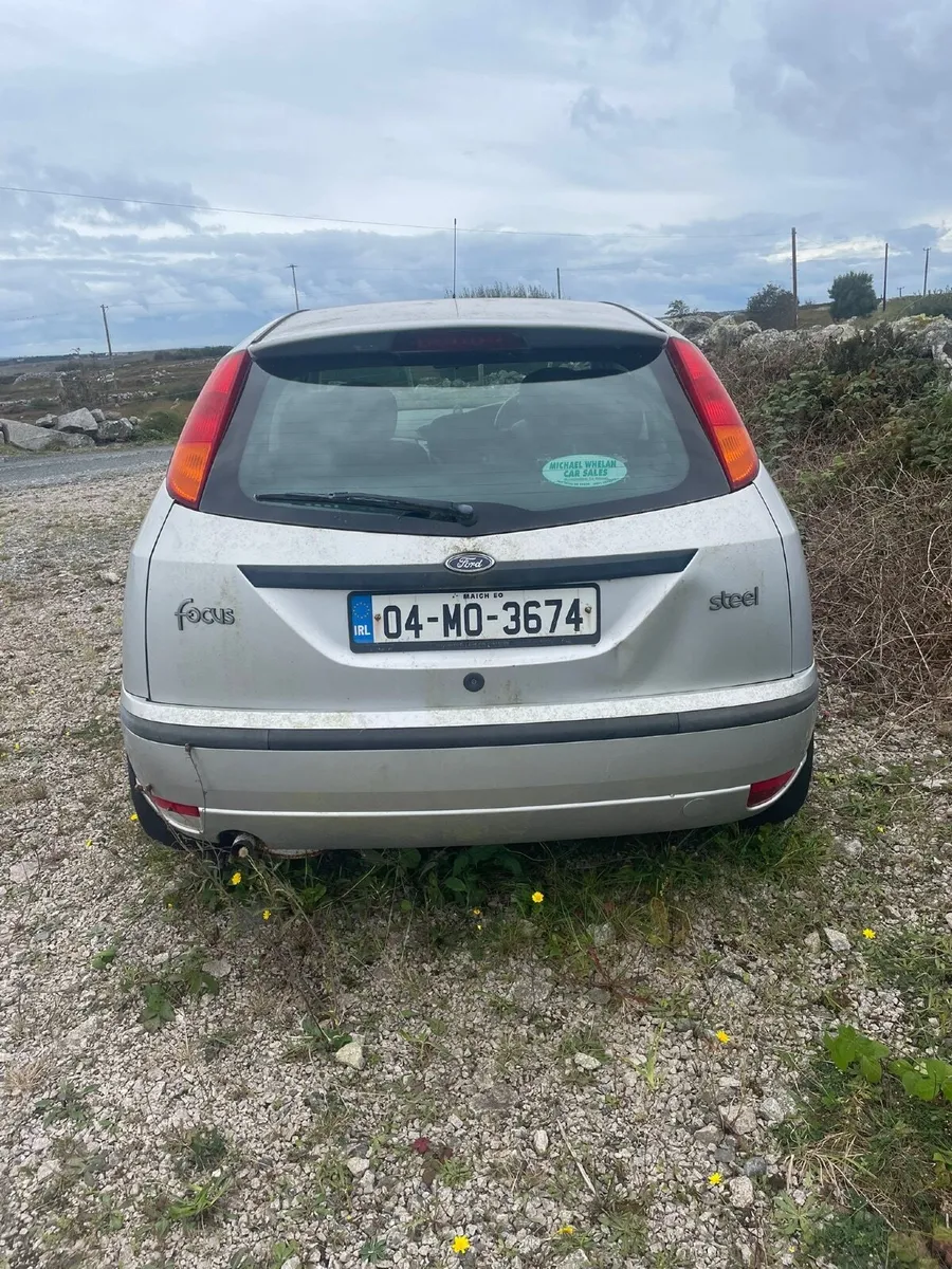 Ford Focus 2004 - Image 2