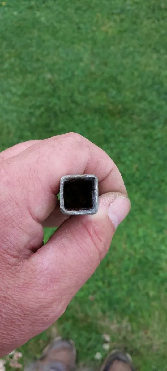 Water stop valve spanner - Image 1