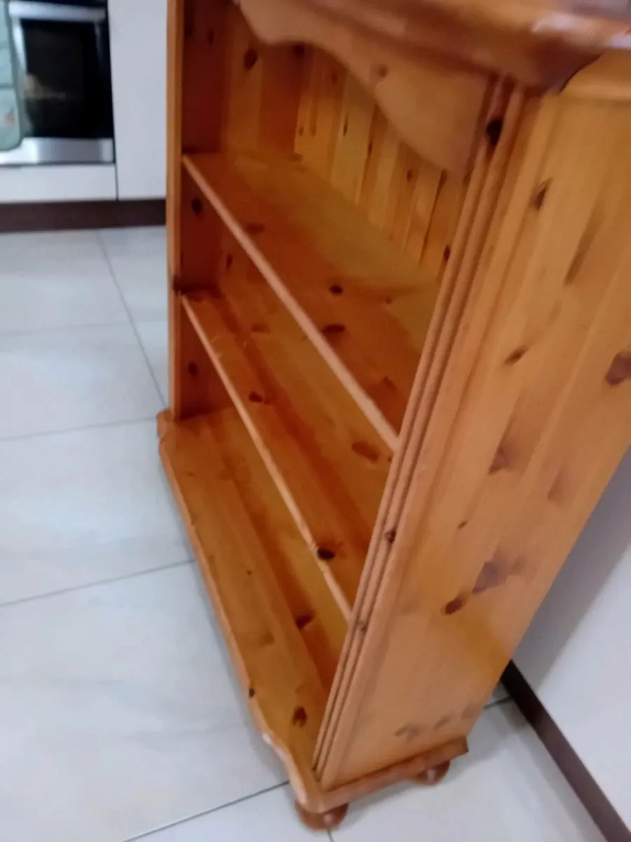SOLID WOOD CABINET WITH SHELVES - Image 2