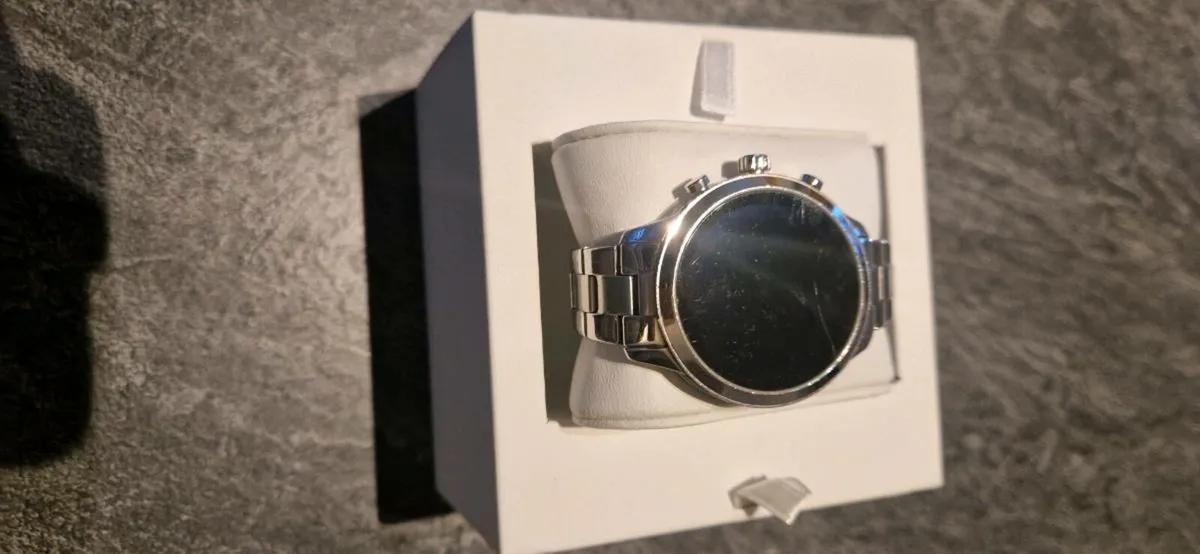 Watch MICHAEL KORS Access Runway MKT5044 Smartwatc - Image 1