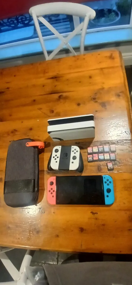 Nintendo Switch - Image 3