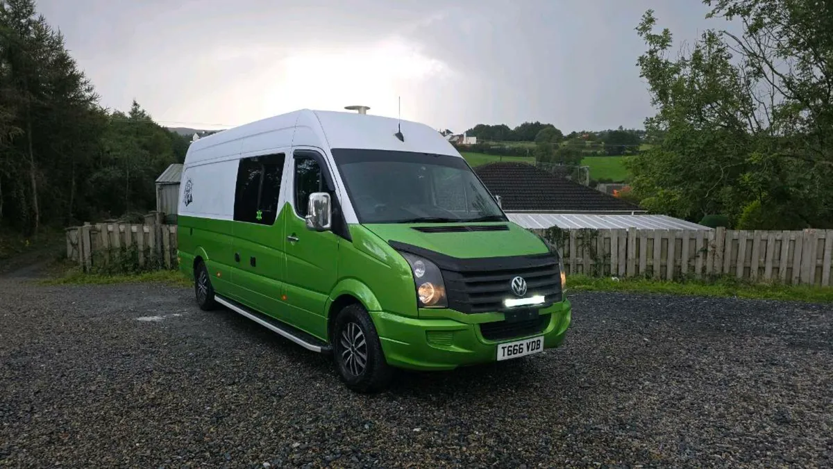 VW CRAFTER  SC SPORTSHOME - Image 2