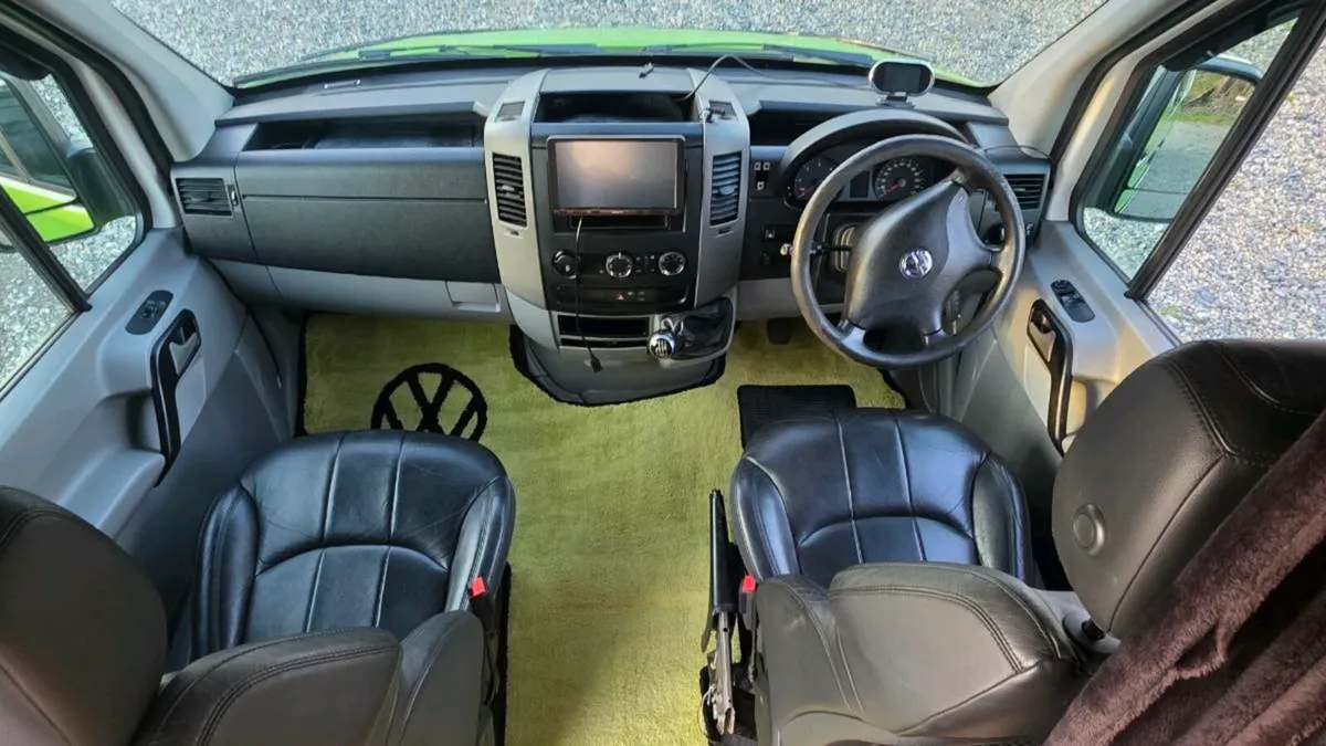 VW CRAFTER  SC SPORTSHOME - Image 4