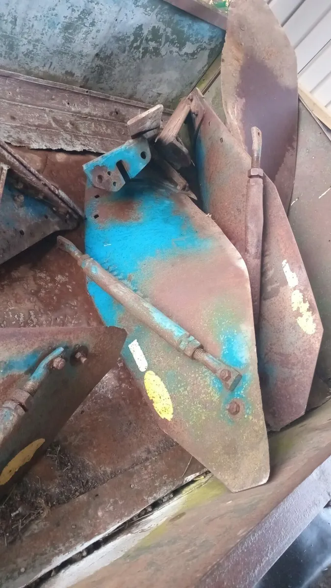Tractor - Image 4