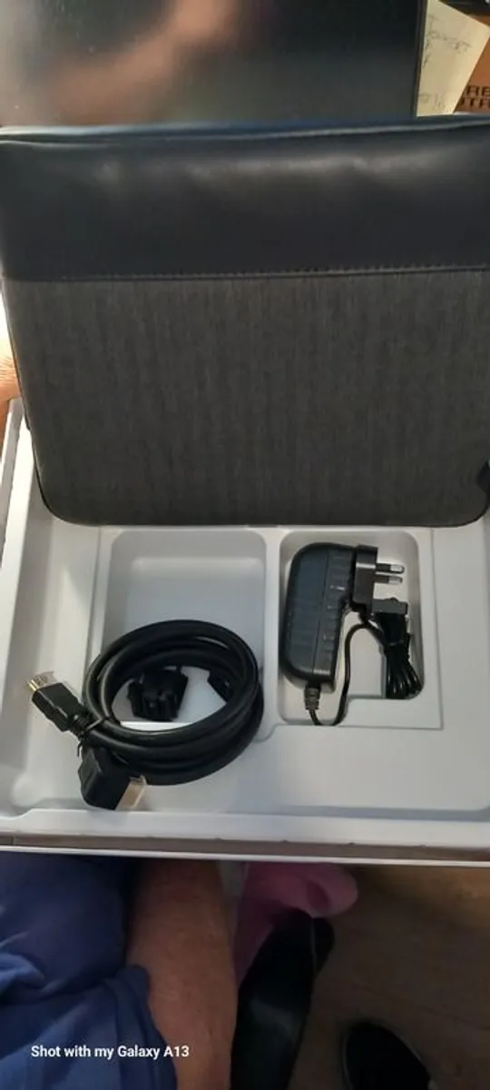 LOOKY 10 Digital Magnification Technology - Image 4