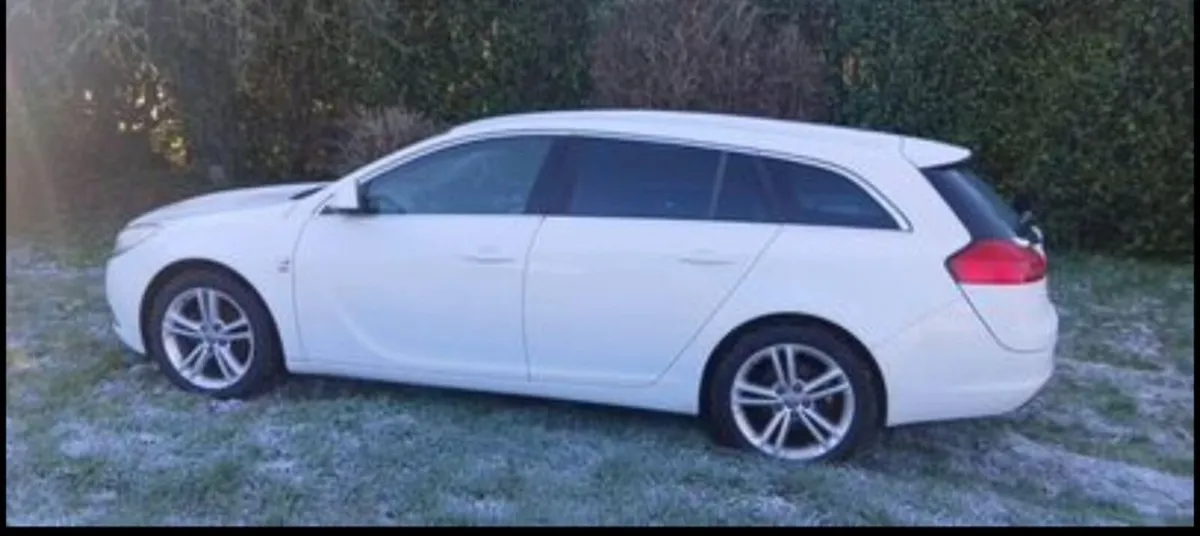 Opel Insignia - Image 2