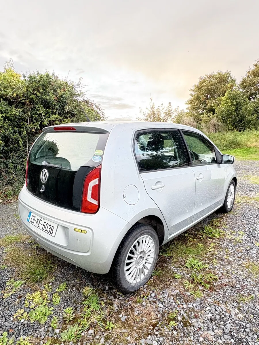 Volkswagen Up 131 Automatic [Mint] - Image 4