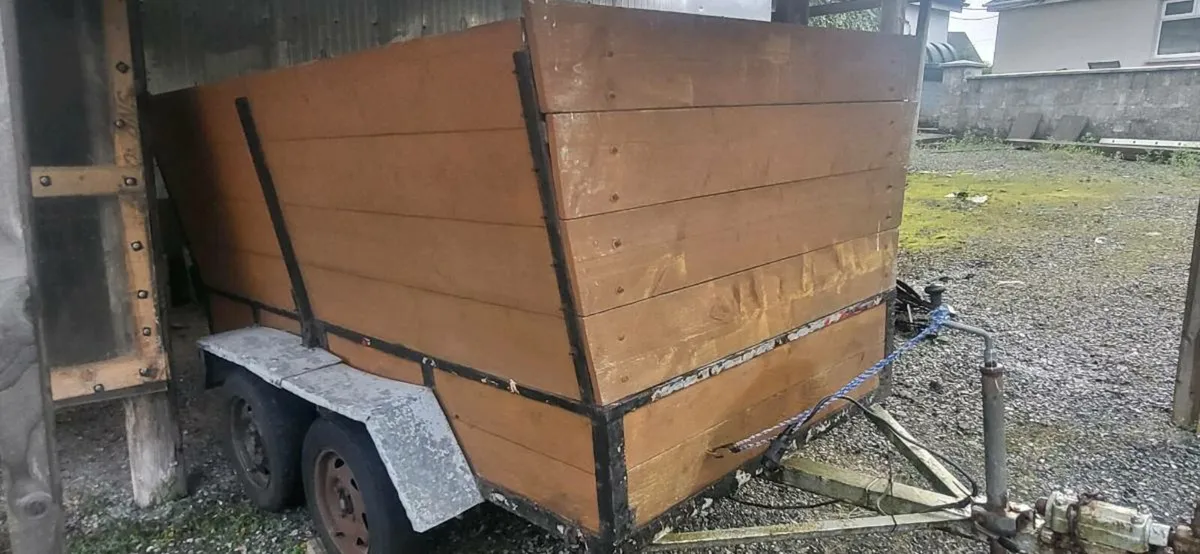 Trailer - Image 2