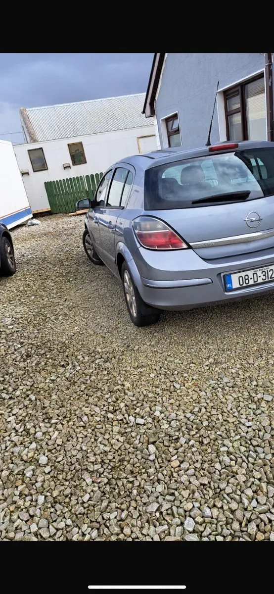 Opel Astra 2008 - Image 3