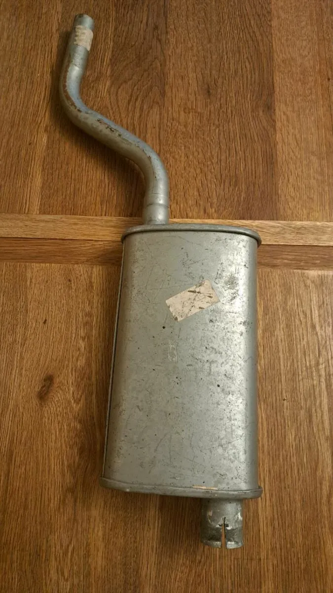 1991 Vauxhall astra exhaust - Image 1