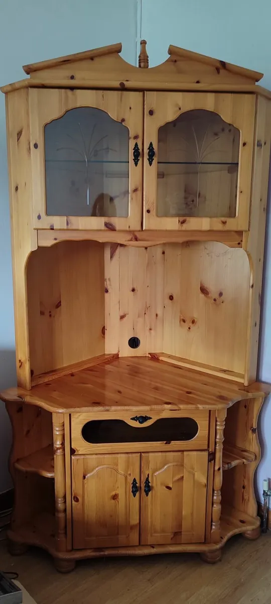 Corner display unit - Image 1