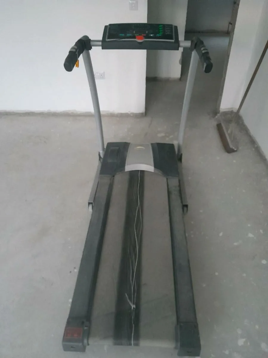 Treadmill - Image 1