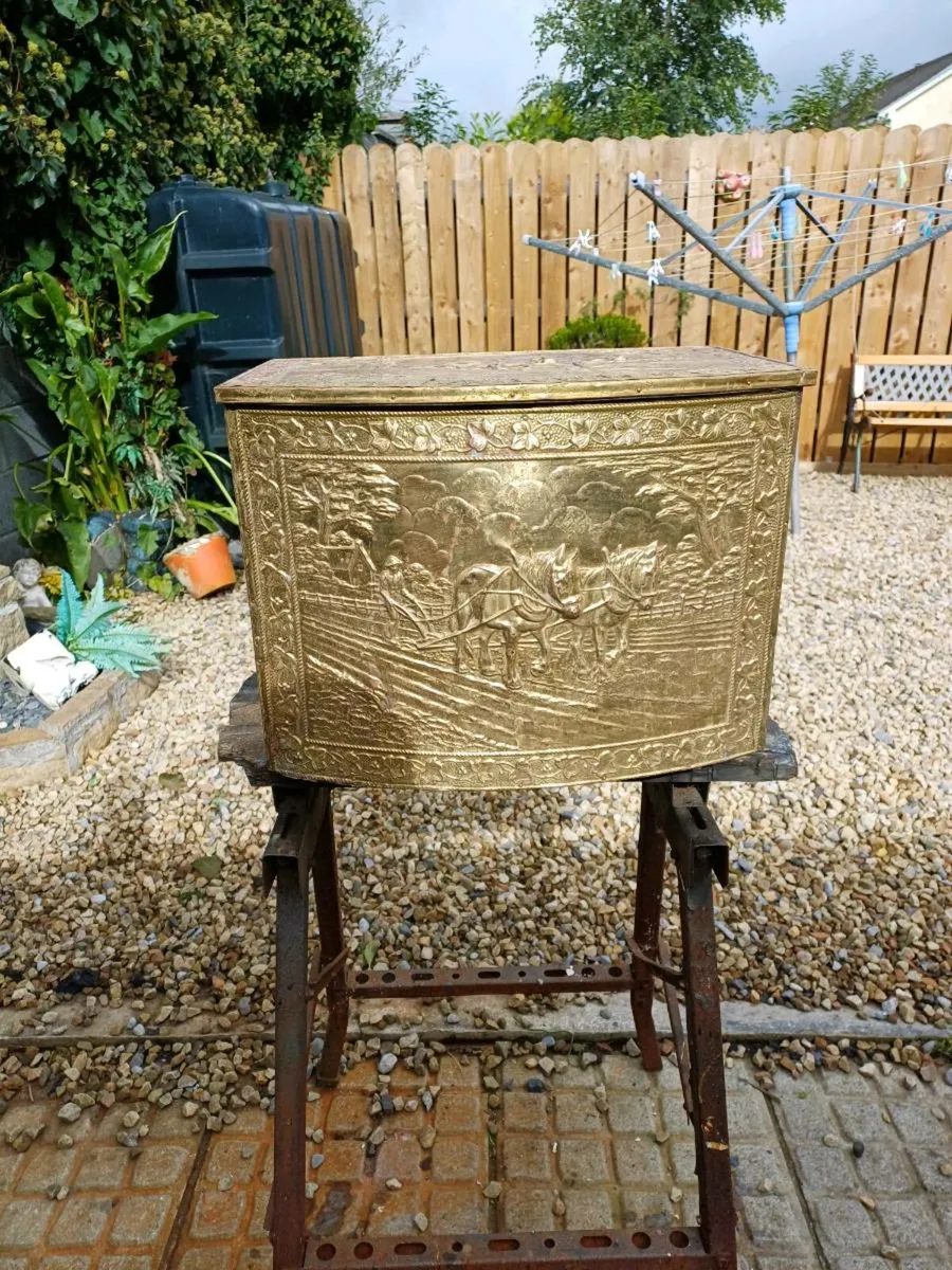 Vintage Brass Turf Box - Image 2
