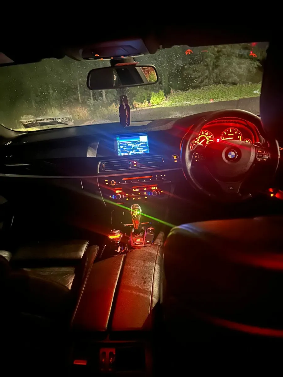BMW 520d M-Sport – Mint Inside & Out, NCT 09/25 - Image 2