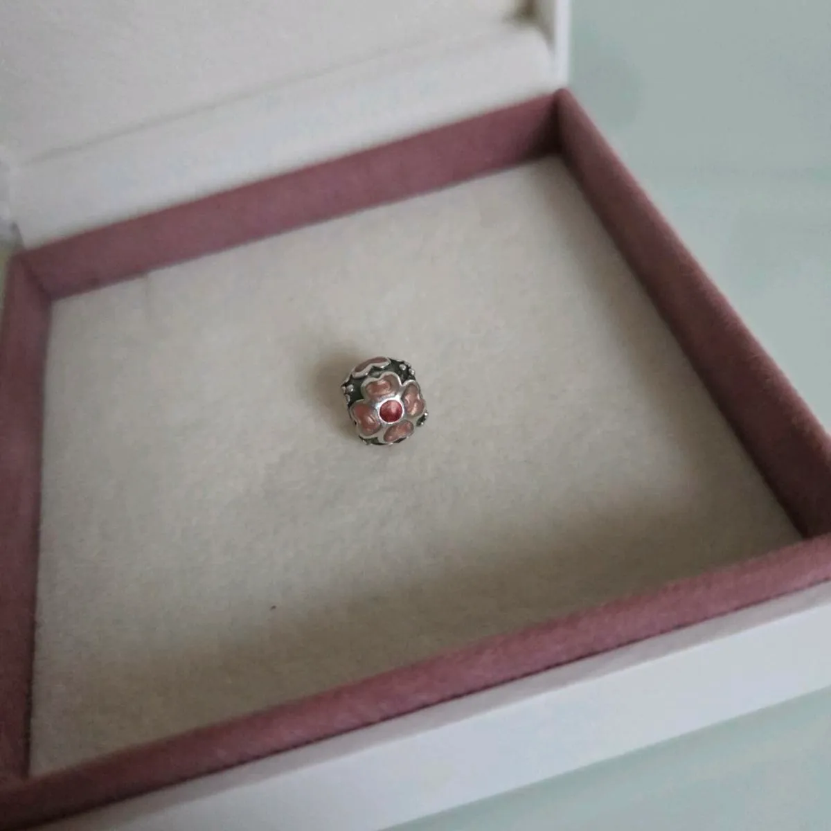 Genuine PANDORA Red Pink Enamel Daisy Flo - Image 1