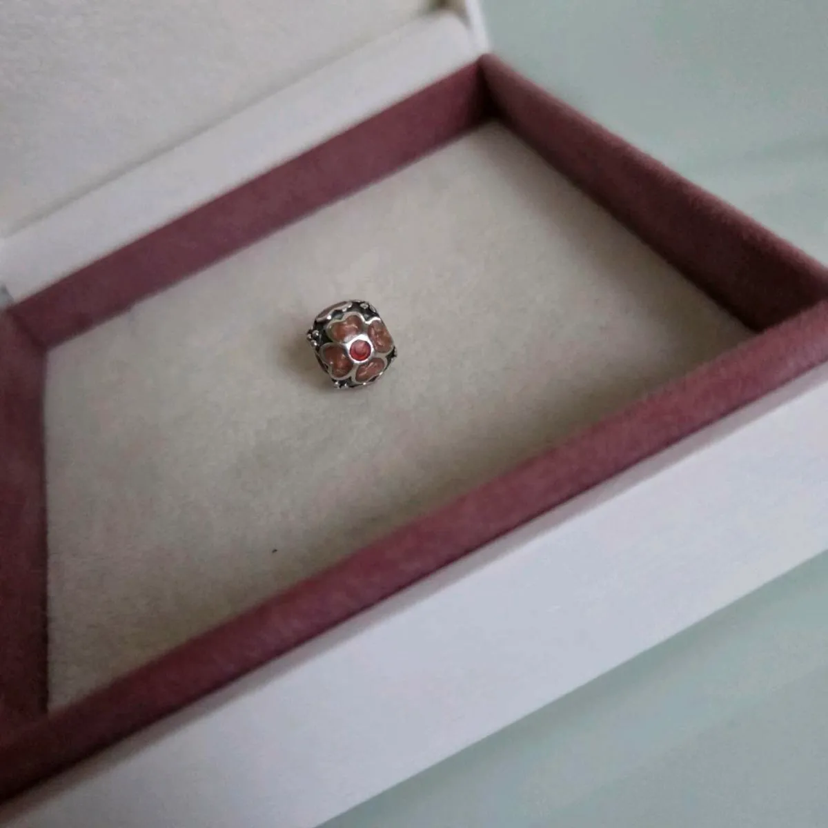 Genuine PANDORA Red Pink Enamel Daisy Flo - Image 2
