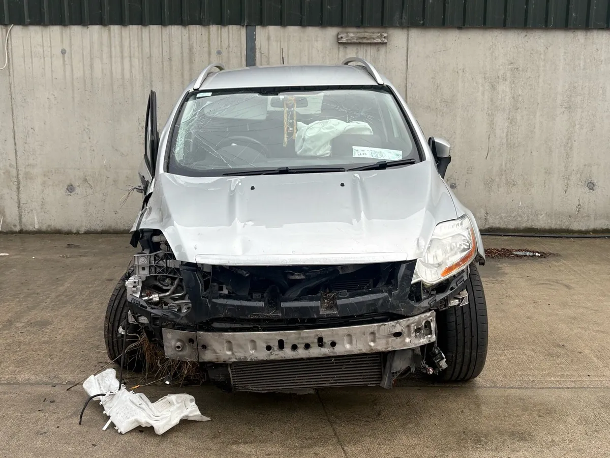 2012 Ford kuga for parts - Image 1