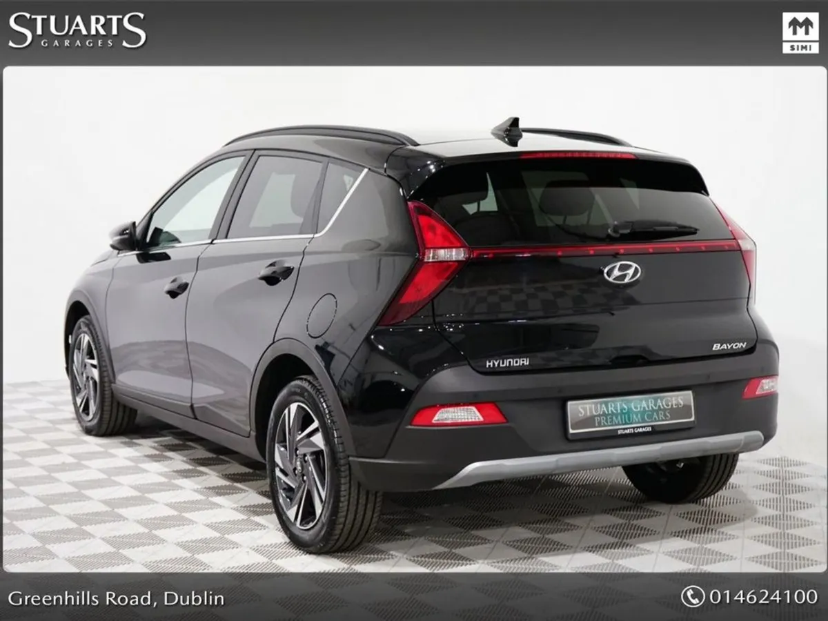 Hyundai Bayon Executive Automatic 5DR Auto One Ow - Image 2